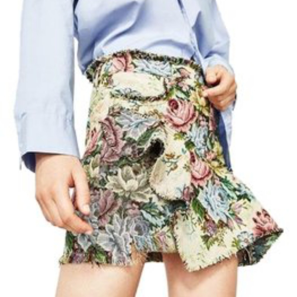 NWT Zara Floral Asymmetrical Ruffle Skirt